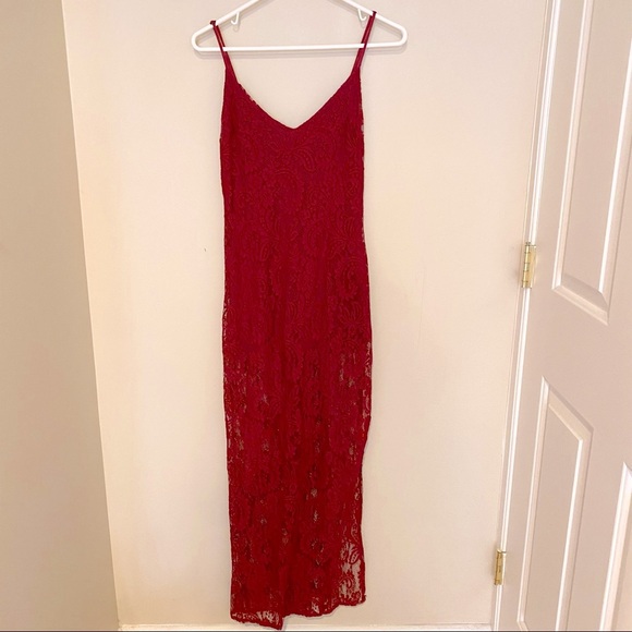 Lace Dress - Picture 2 of 8